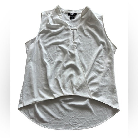 Dkny Tops - DKNY WHITE TWIST FRONT V NECK BLOUSE NWOT SIZE LARGE